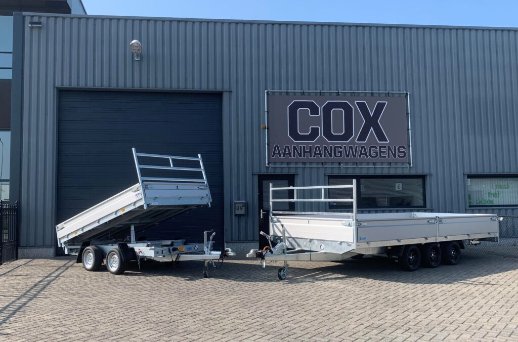 Sturen pijnlijk zonne Cox Aanhangwagens uw aanhangwagen specialist in Limburg